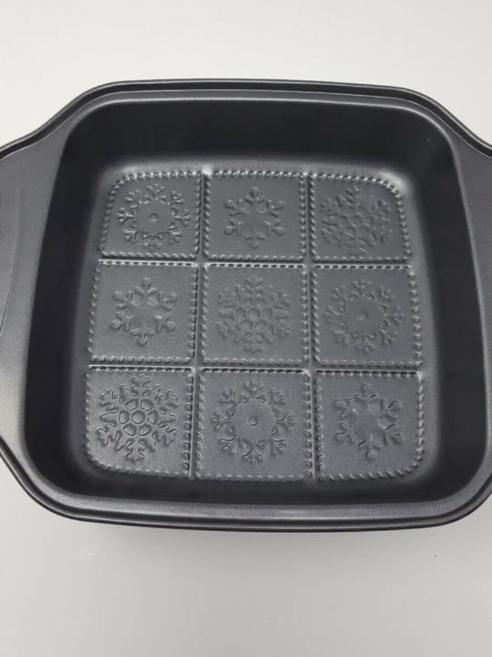 Avon new without box metal 9" square baking pan embossed Snowflake design c3